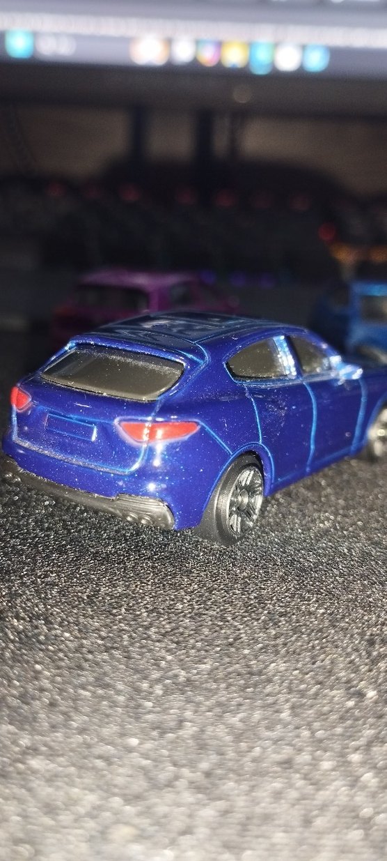 1:64 diecast araba - Görsel 5