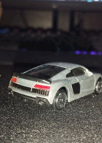 Gri renkli Audi 1:64 diecast lisanslı - Görsel 3