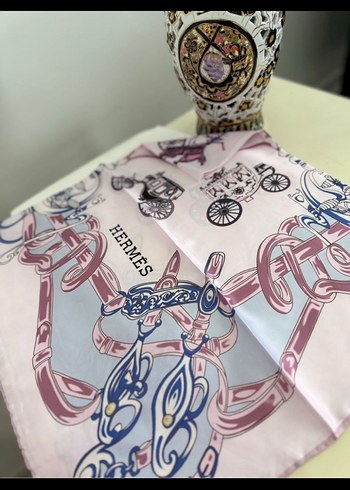 Hermes Hermès fayton desenli twill eşarp