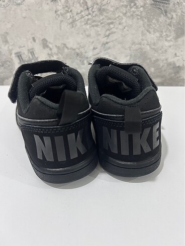 28 Beden siyah Renk Nike 28,5 spor ayakkabı