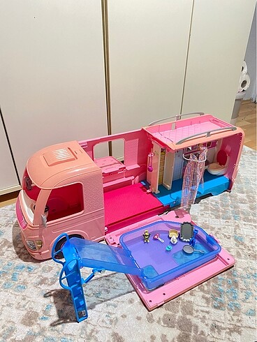 Barbie Karavan