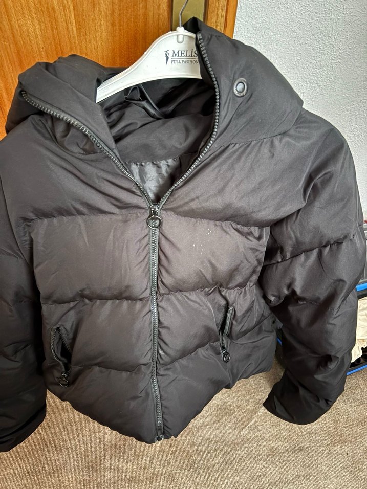 Siyah Fermuarlı Kadın Ceket - Görsel 2