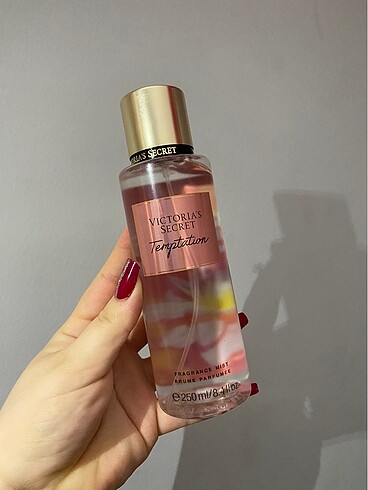 VICTORIA?S SECRET VÜCUT SPREYİ