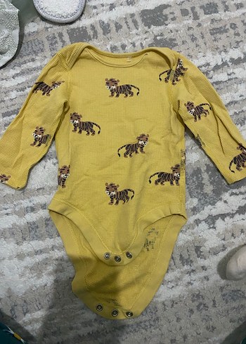 Marks & Spencer 9 Ay