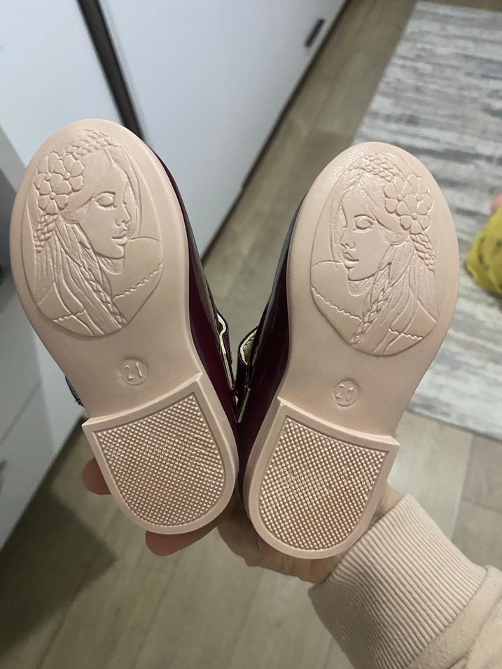 Bordo Rugan Tokalı Kız Çocuk Babet - Görsel 2