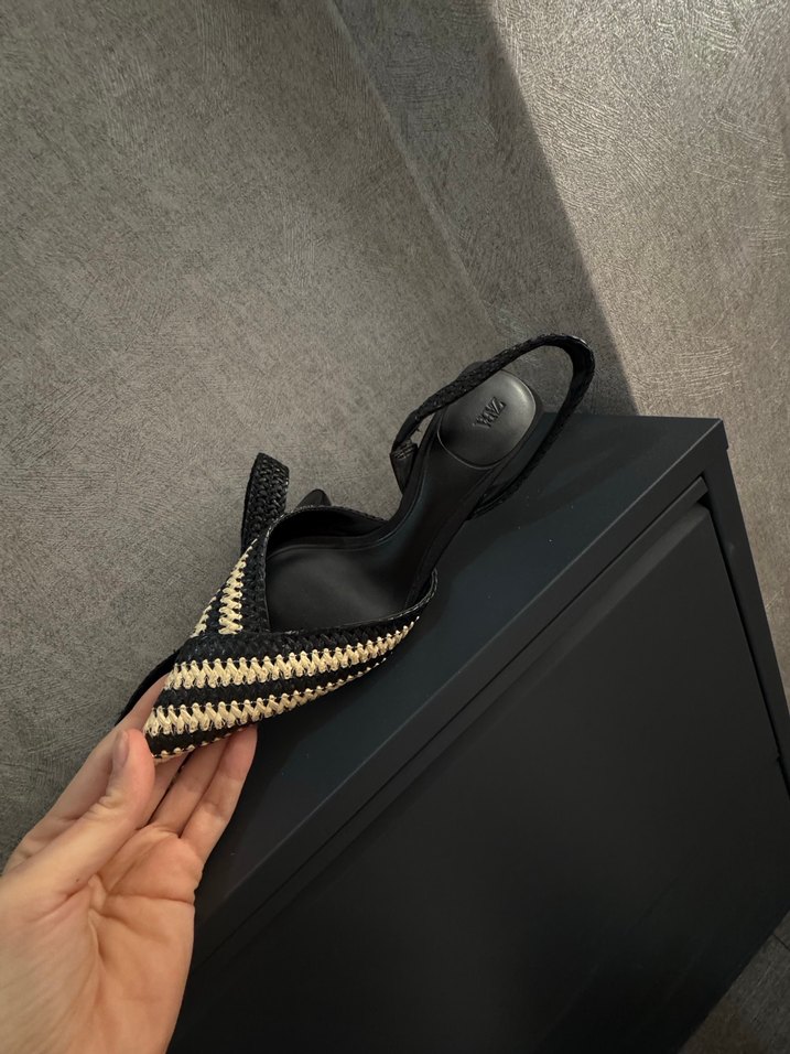 Siyah krem hasır alçak topuklu zara ayakkabı - Görsel 2