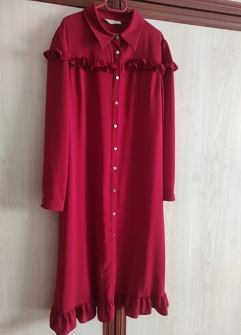 KREP KUMAŞ TUNİK 44 BEDEN UZUNLUK 110 cm TEMİZ KULLANILDI HİÇ B