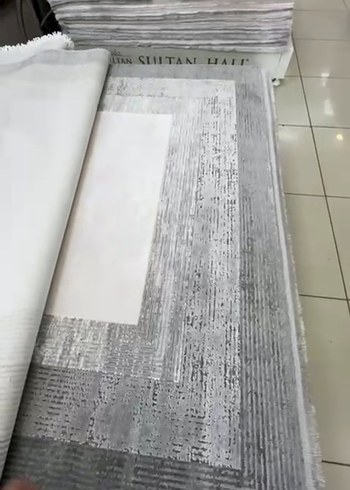 Beden gri Renk Pierre Cardin Bahariye Royal 4 metre kare halı tek fiyat 4500 tl