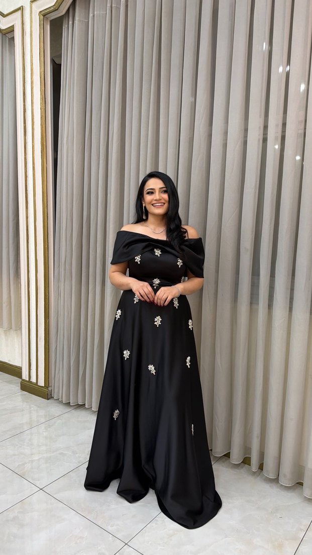 Drapeli Siyah Uzun Abiye Elbise - Görsel 2