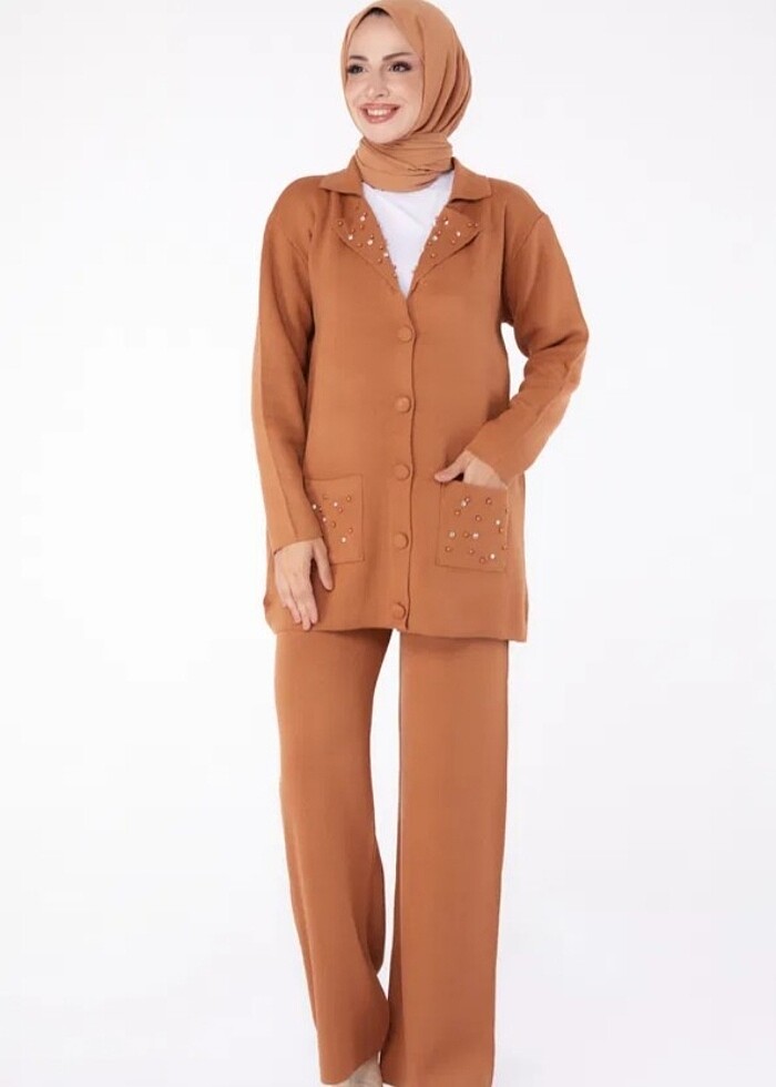 Boncuklu triko takım - Görsel 2