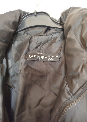 Siyah Kadın Şişme Yelek - Görsel 3