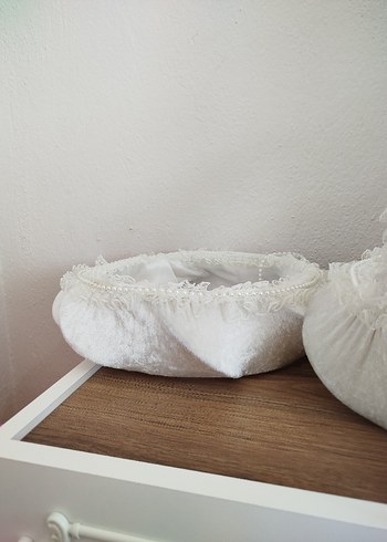 Beden Dantel Detaylı Beyaz Vintage Düğün Sepeti