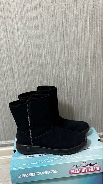 37 Beden Skechers Bot