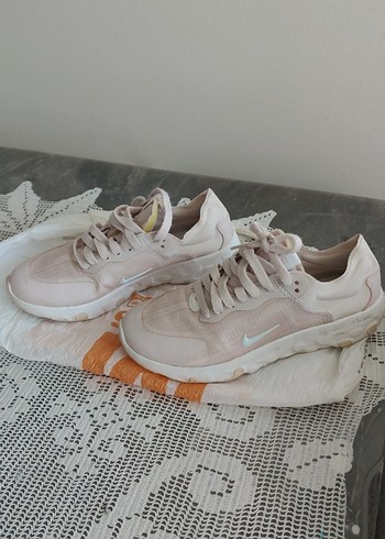 Bej Bağcıklı Kadın Spor Ayakkabı - Görsel 2