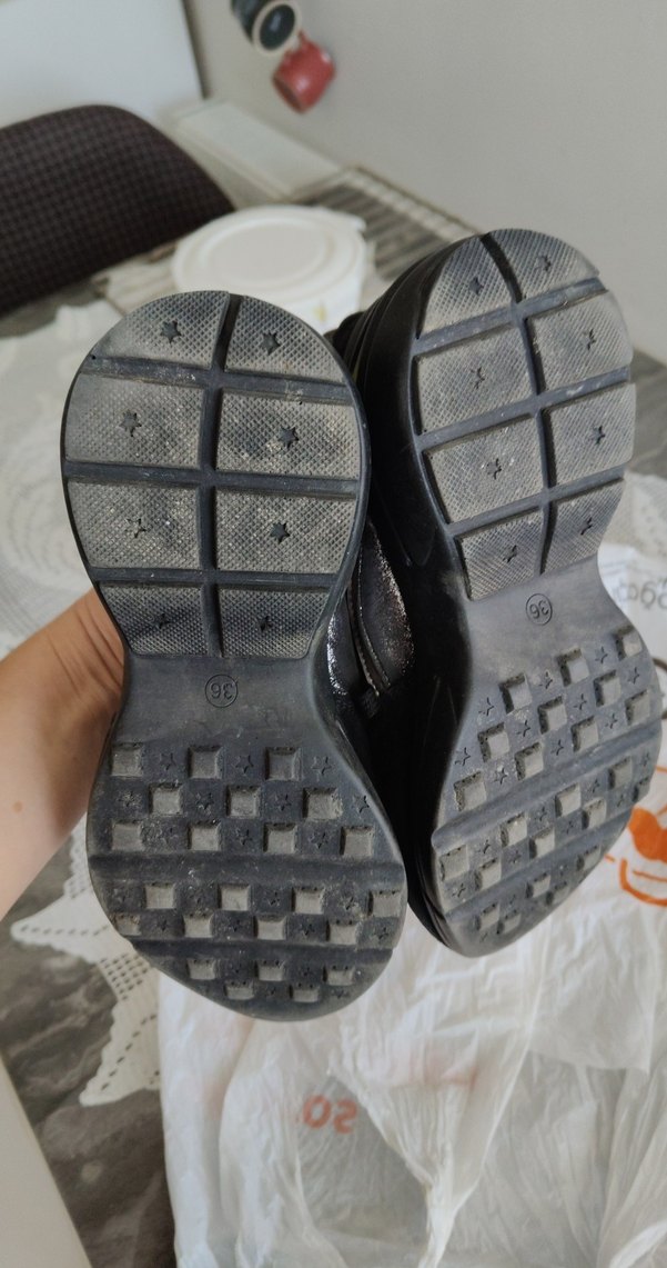 Gri Yılan Desenli Bağcıklı Stiletto Topuk Spor Ayakkabı - Görsel 2