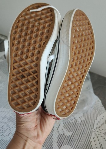 Erkek Çocuk Siyah Beyaz Nakışlı Spor Ayakkabı - Görsel 3