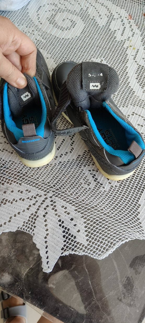 erkek çocuk bot - Görsel 2