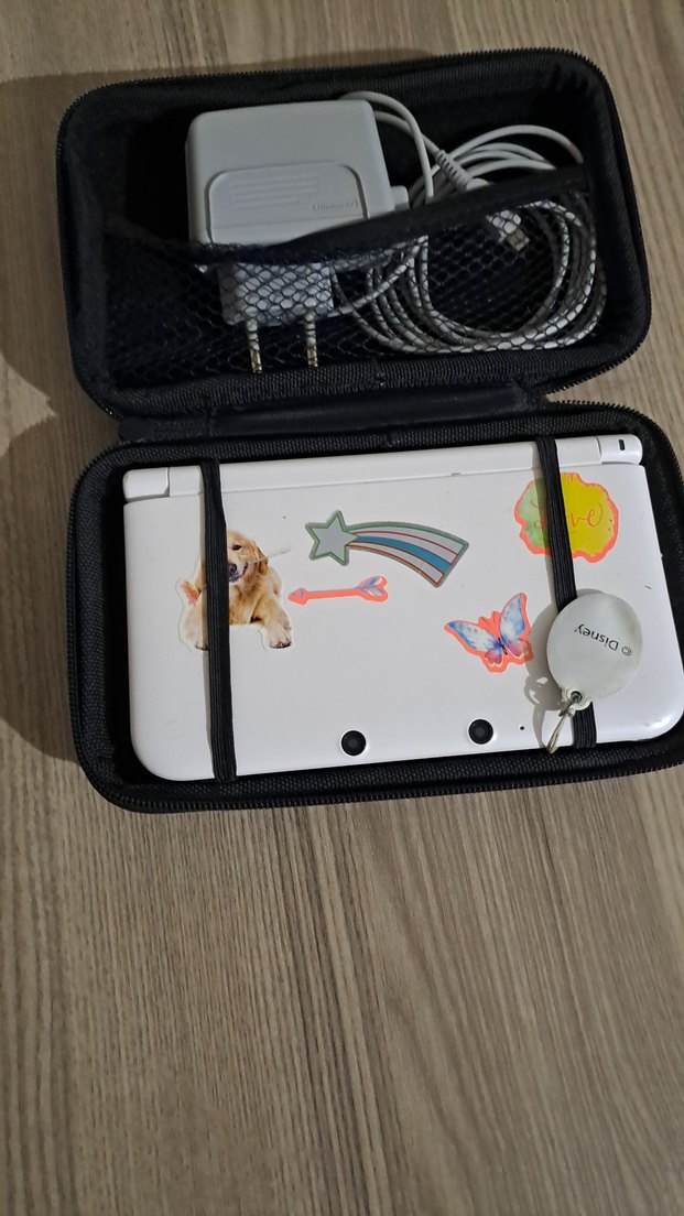 Beyaz Nintendo  XL 3DS Taşınabilir Konsol - Görsel 2