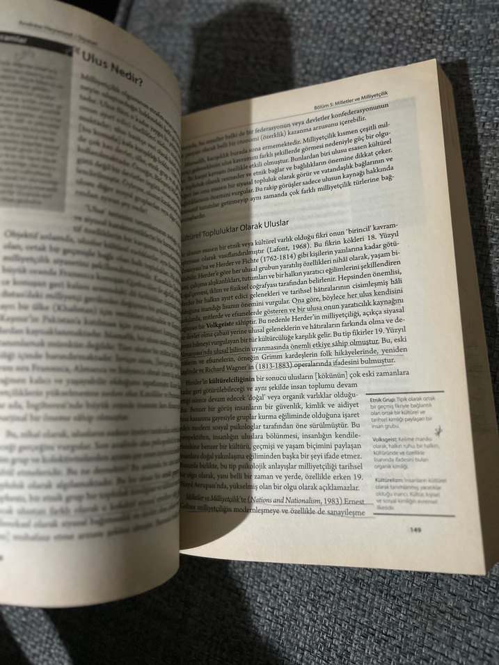 Siyaset - Andrew Heywood Kitabı - Görsel 2