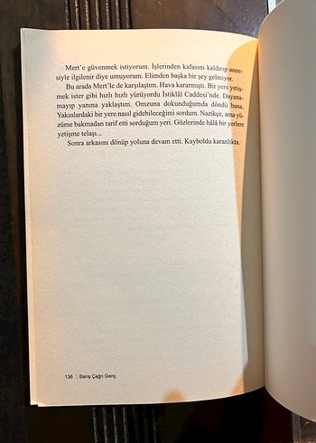 Barış Çağrı Genç - İçindeyim Roman - Görsel 3