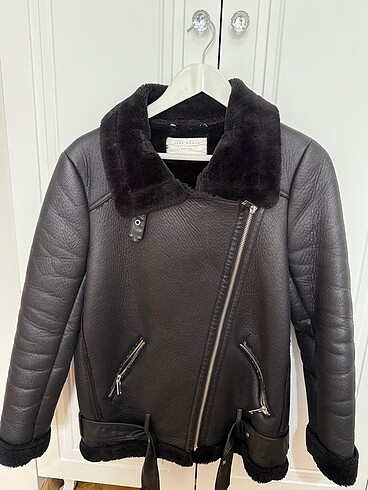 Zara mont