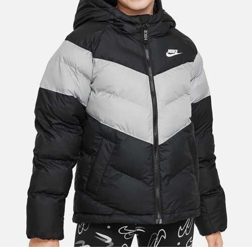 Nike mont