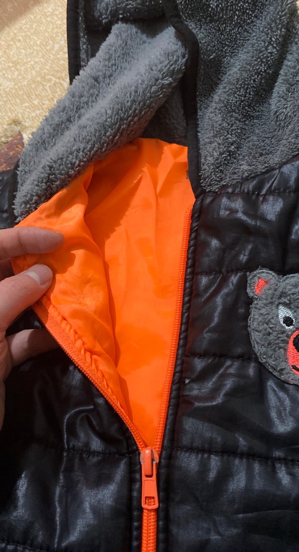 Kapüşonlu Kızak Montu - Gri Peluş Detaylı - Görsel 2