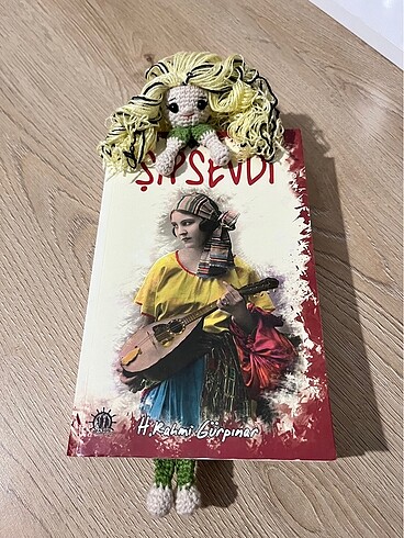 örgü kitap ayracı