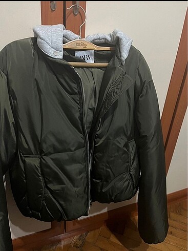 Zara mont