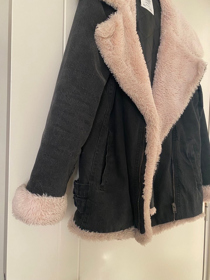 Kürklü Siyah Kadın Midi Ceket - Görsel 3