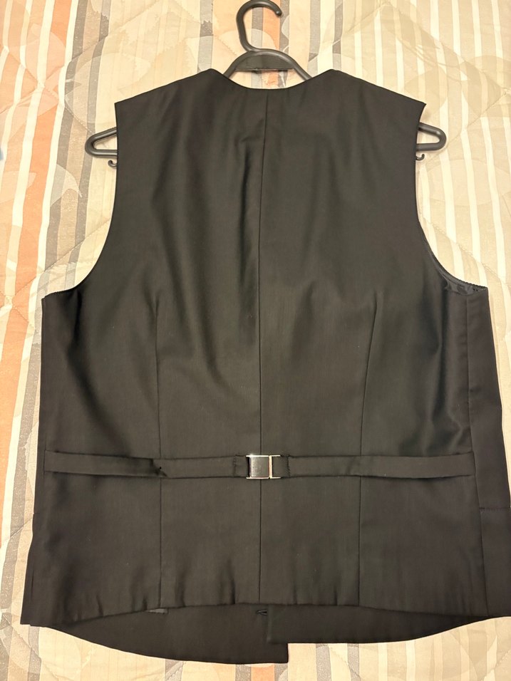 AVVA Erkek Siyah Düğmeli Yelek - Görsel 3