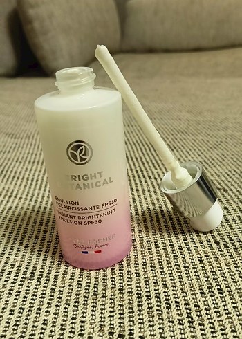 Bright Botanical SPF30 Aydınlatıcı Emülsiyon