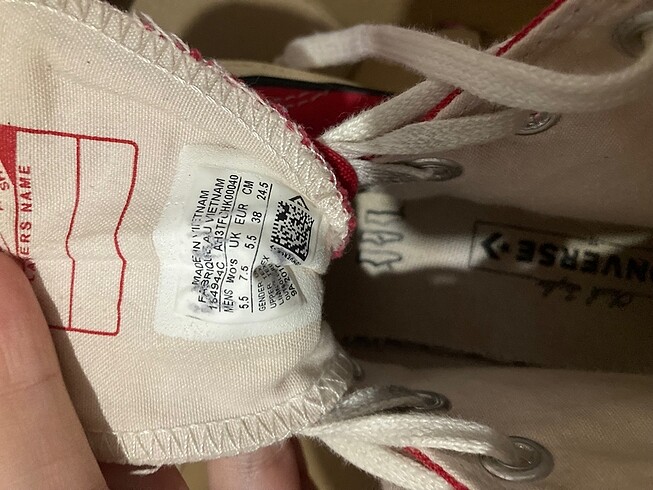 38 Beden kırmızı Renk converse chuck 70