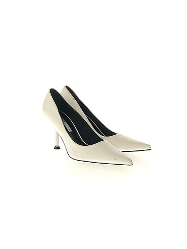Zara Zara Stiletto %70 İndirimli.