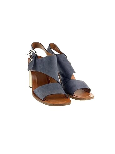 Celine Celine Sandalet %70 İndirimli.