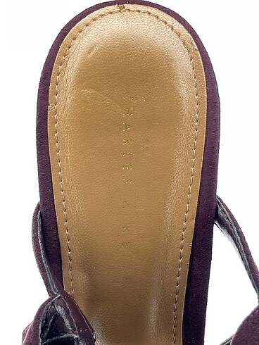 41 Beden çeşitli Renk Charles & Keith Stiletto %70 İndirimli.