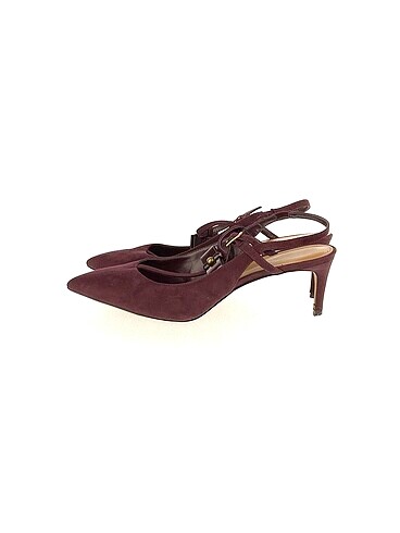 Charles & Keith Stiletto %70 İndirimli.