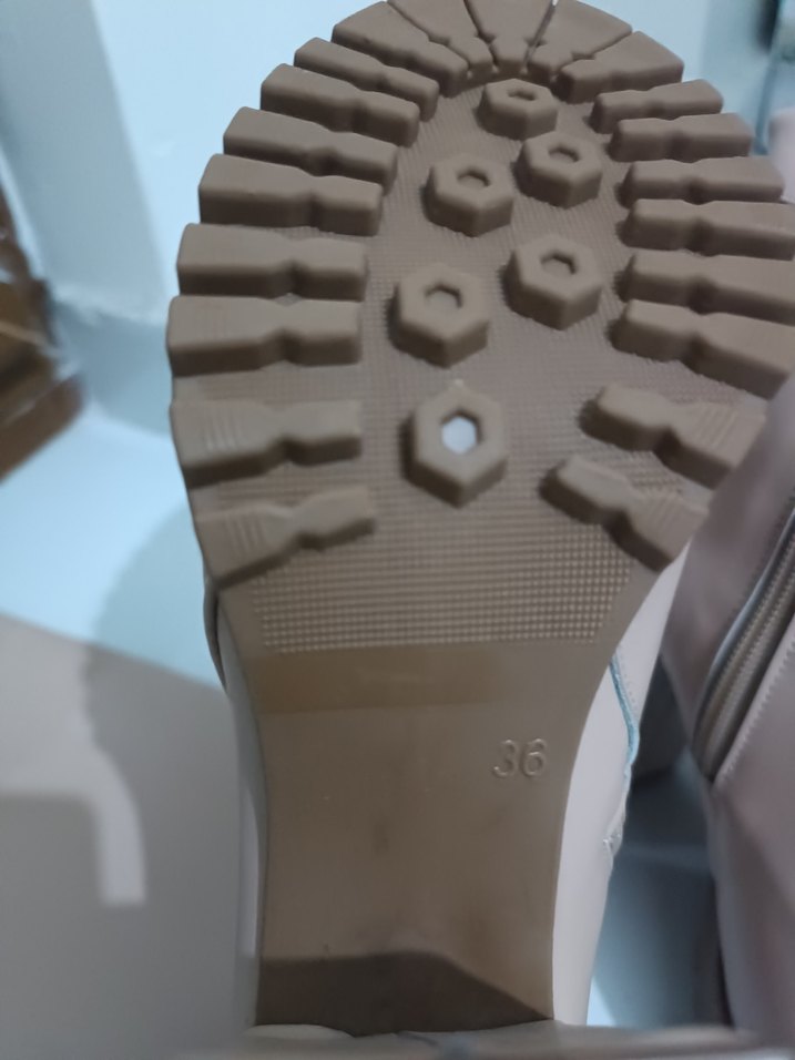 Bej Kadın Diz Üstü Topuklu Bot - Görsel 4