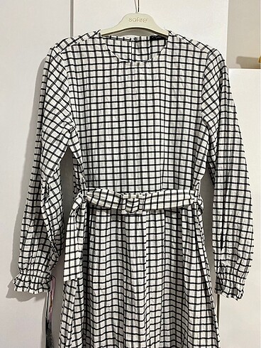 LC Waikiki Elbise