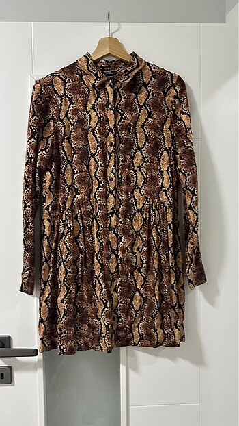 Bershka leopar gömlek elbise