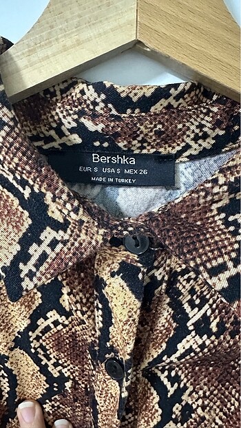 s Beden çeşitli Renk Bershka leopar gömlek elbise
