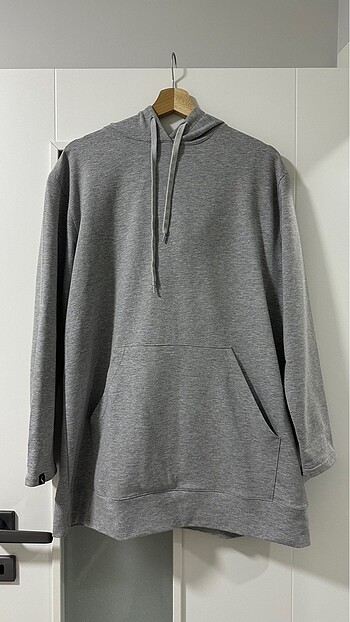 Suud collection sweatshirt