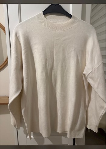 Mango Ekru Geniş Kesimli Örgü Kazak - Görsel 2