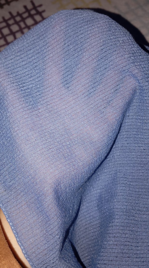 Kadın Mavi Örgü Kumaşlı Şal - Görsel 2