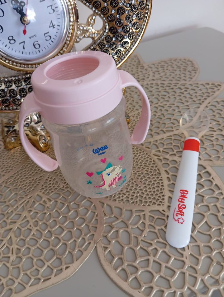 Pembe Bebek Biberonu ve Emzik Tutucu - Görsel 2