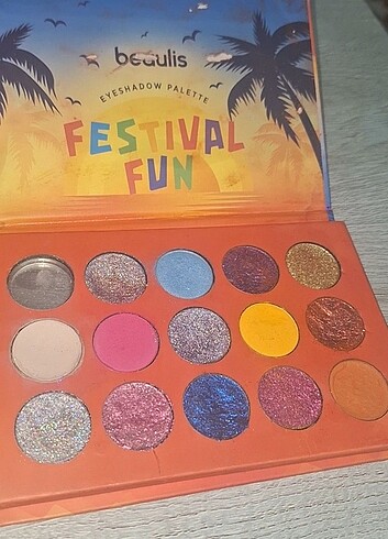 Beden Beaulis fun renkli makyaj paleti