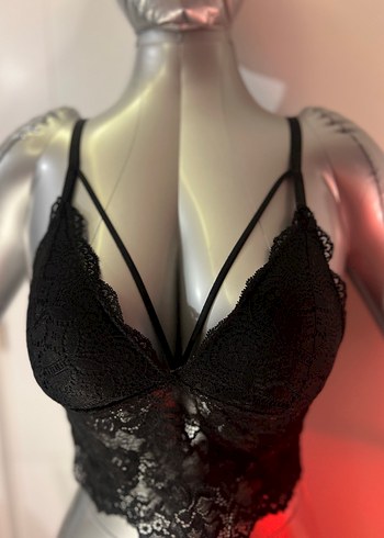 s Beden Siyah Dantel Gotik Bralet