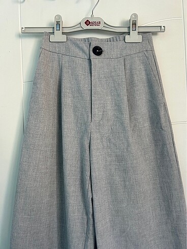 32 Beden Stradivarius Gri Kumaş Pantolon