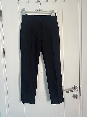 H&M Siyah Kumaş Pantolon