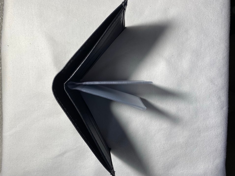 Siyah Parlak Minimalist Erkek Cüzdan - Görsel 4